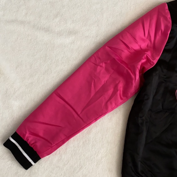 Barbie | LE Patch Logo Car Graphic Satin Bomber Jacket Black/Pink (XL 14-16) - Picture 14 of 16